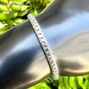 Monet silver tone vintage bracelet